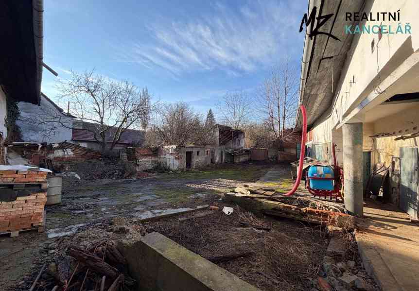 Prodej zemědělské usedlosti 300 m², pozemek 618 m² Pavlovice - foto 8