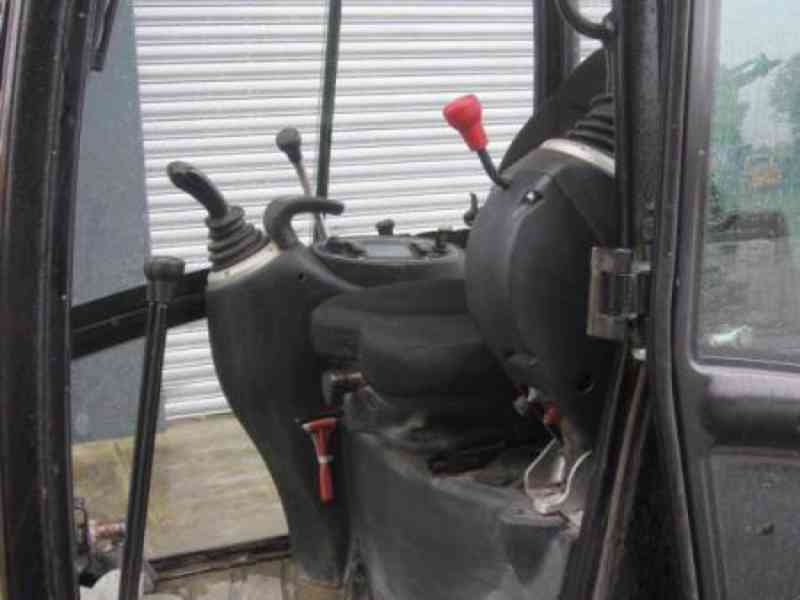 Minibagr JCB 8018 CTs - foto 3