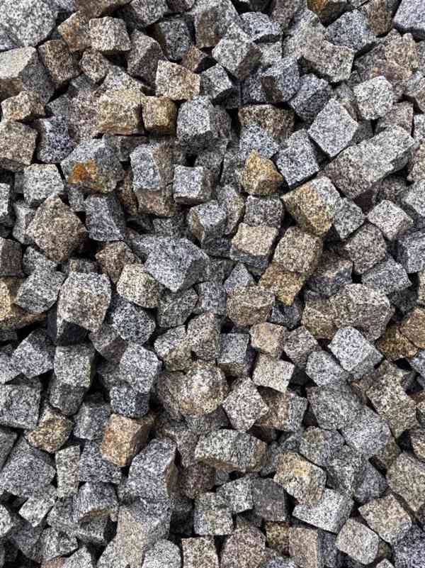 Dlažební žulové kostky - foto 2