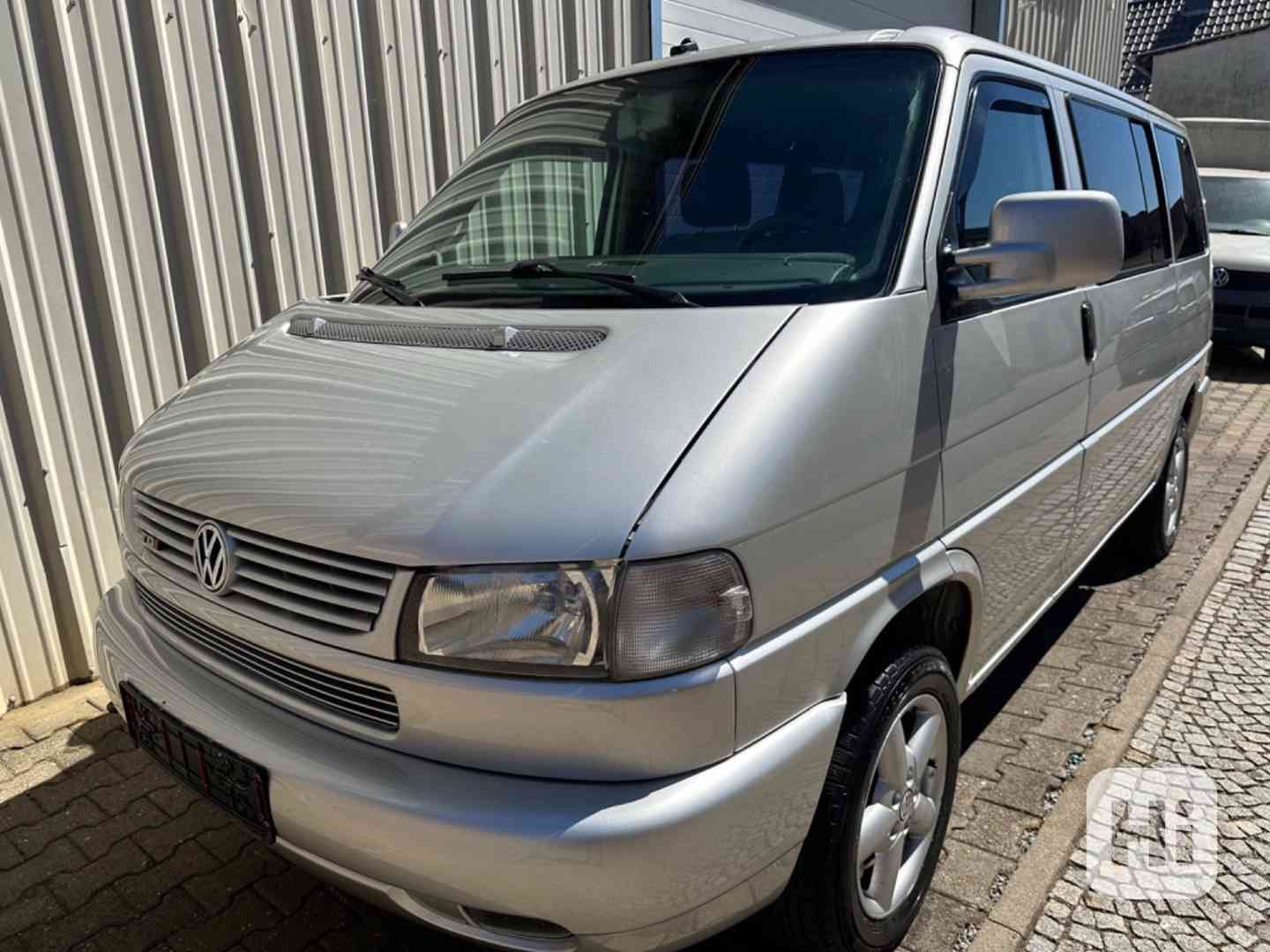 Volkswagen T4 Multivan Atlantis 2.5 TDI 111 kw - foto 1