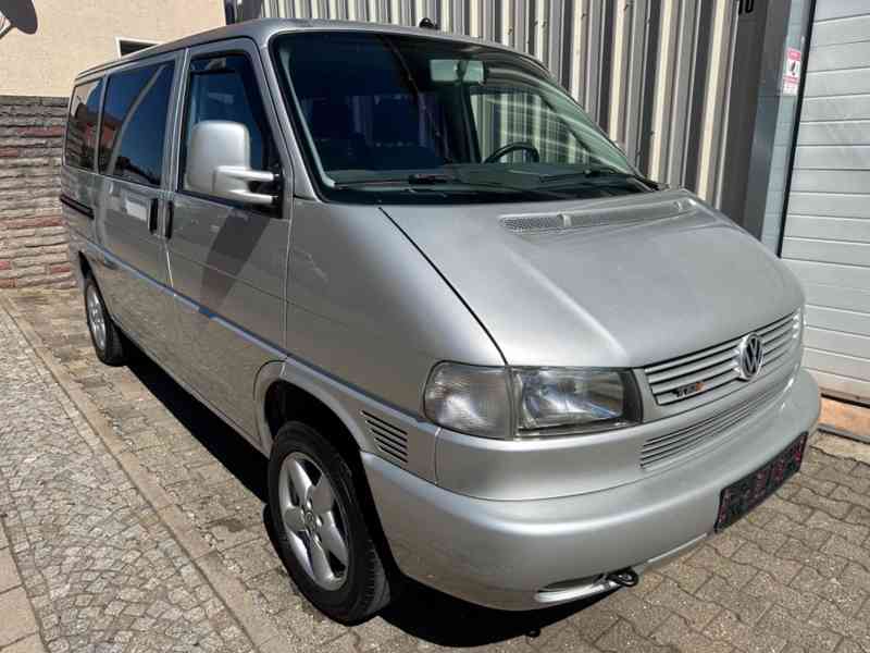 Volkswagen T4 Multivan Atlantis 2.5 TDI 111 kw - foto 19