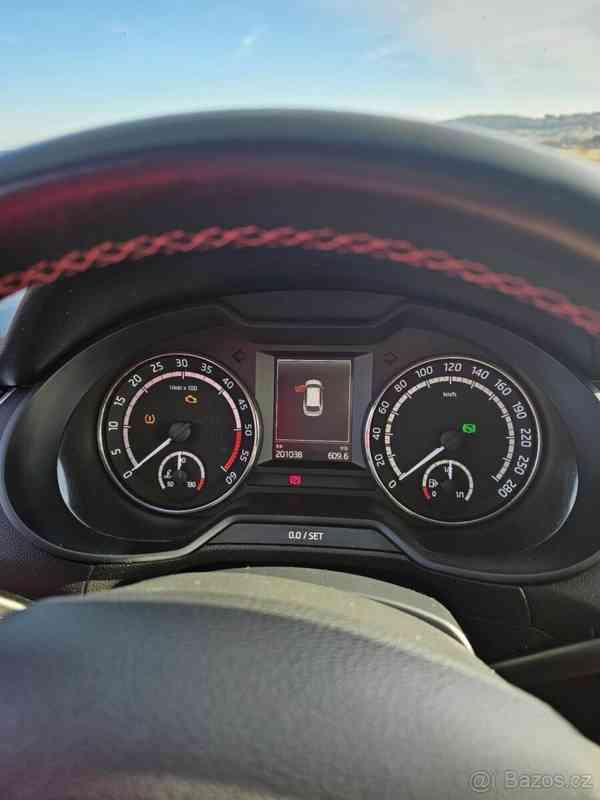 Škoda Octavia 2,0 3 RS tdi - foto 15