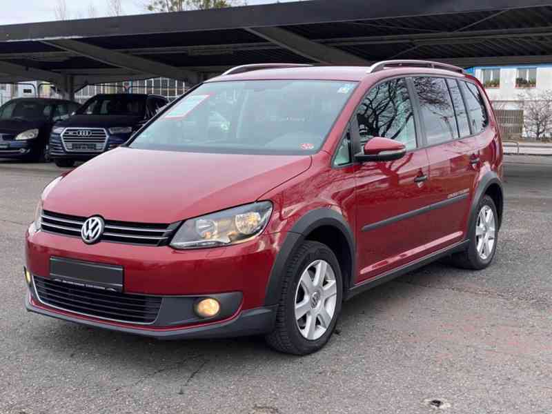 Volkswagen Touran Cross 2.0 TDI 103kw - foto 1