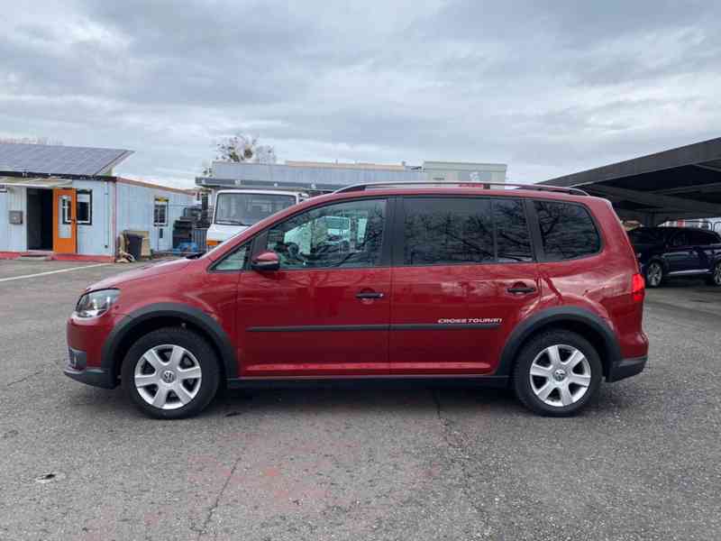 Volkswagen Touran Cross 2.0 TDI 103kw - foto 5