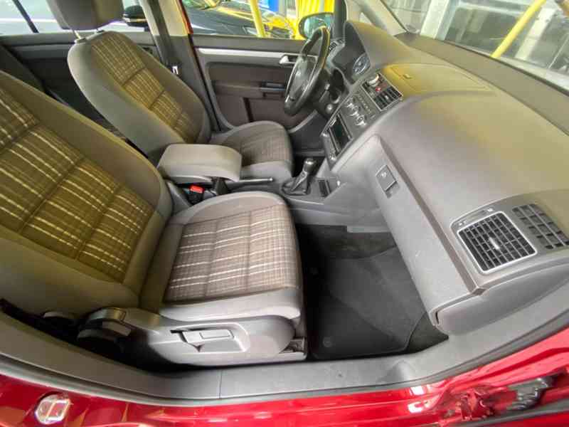 Volkswagen Touran Cross 2.0 TDI 103kw - foto 4