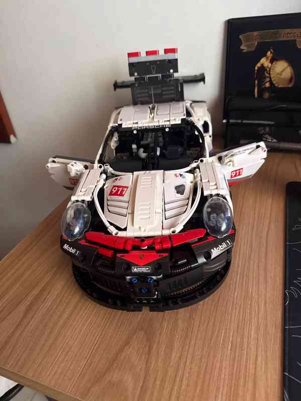 Stavebnice Porsche 911 RSR - foto 3