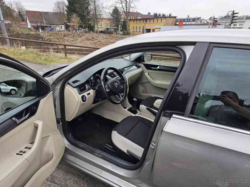 Škoda Rapid 1,0 TSI 81kW - foto 12