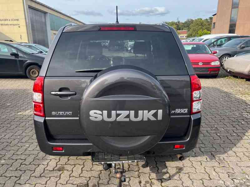Suzuki Grand Vitara 2.4i Comfort Aut. benzín 124kw - foto 8