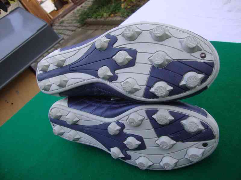 Nové kopačky Tempish Calibra vel.44 na trávu plastové špunty - foto 12