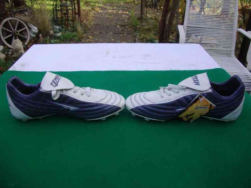 Nové kopačky Tempish Calibra vel.44 na trávu plastové špunty - foto 13