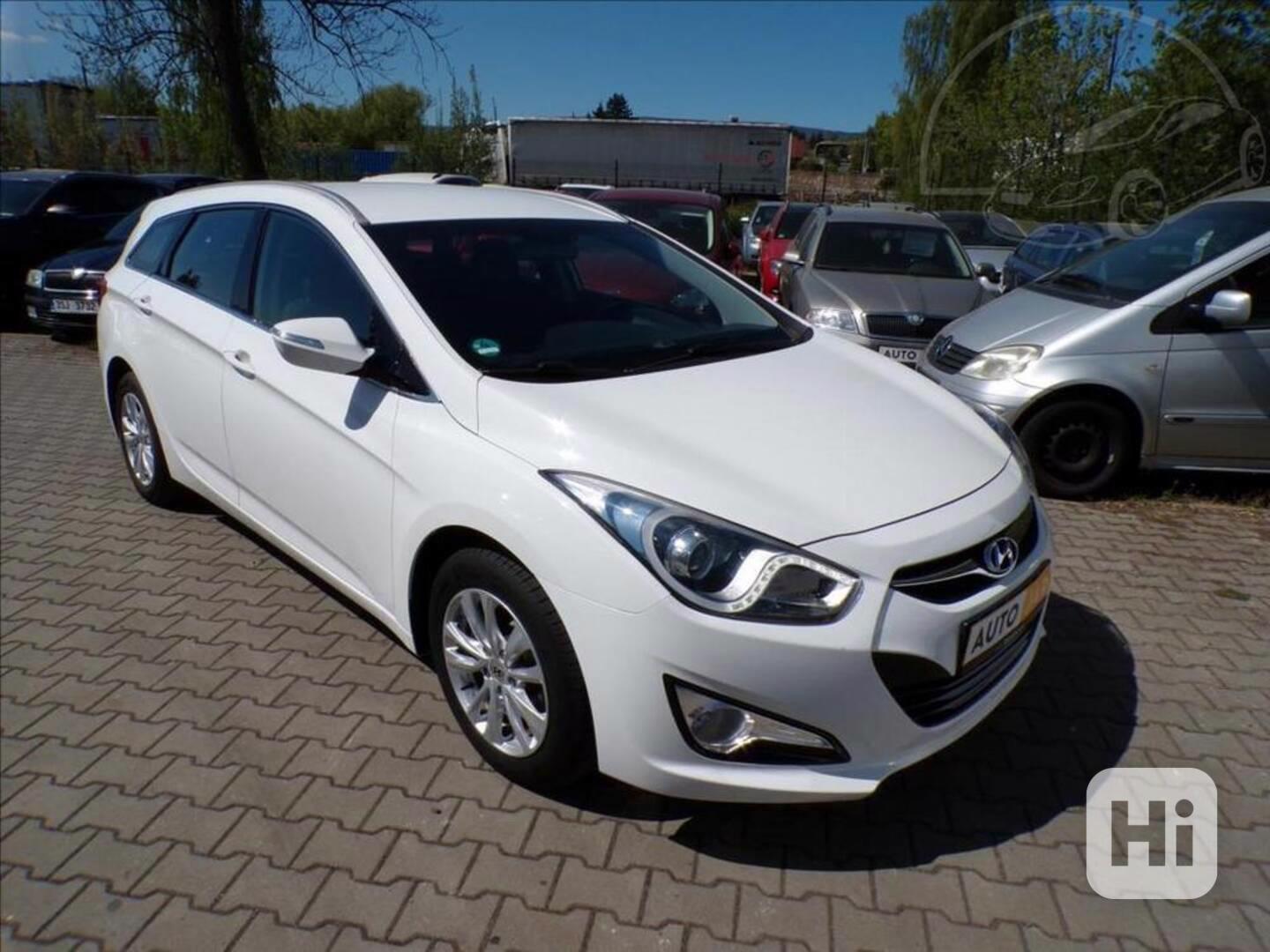 Hyundai i40 1,6 GDI - foto 1