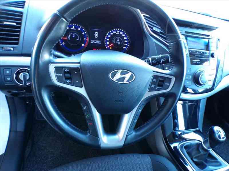 Hyundai i40 1,6 GDI - foto 8