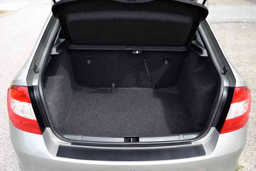 Škoda Rapid 1.2 TSI 66kW Ambition - foto 11