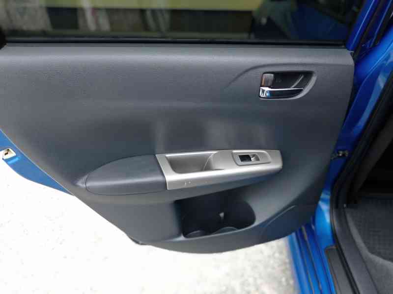 Subaru Impreza 2.0R 110kW/4x4/Servisován - foto 12
