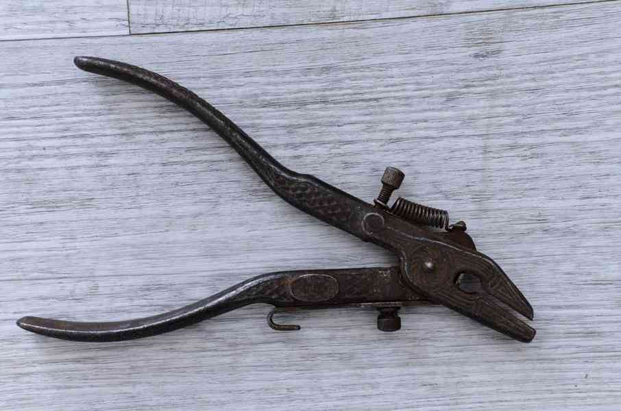 Historické ruční nářadí - foto 3