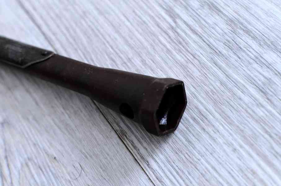 Historické ruční nářadí - foto 7