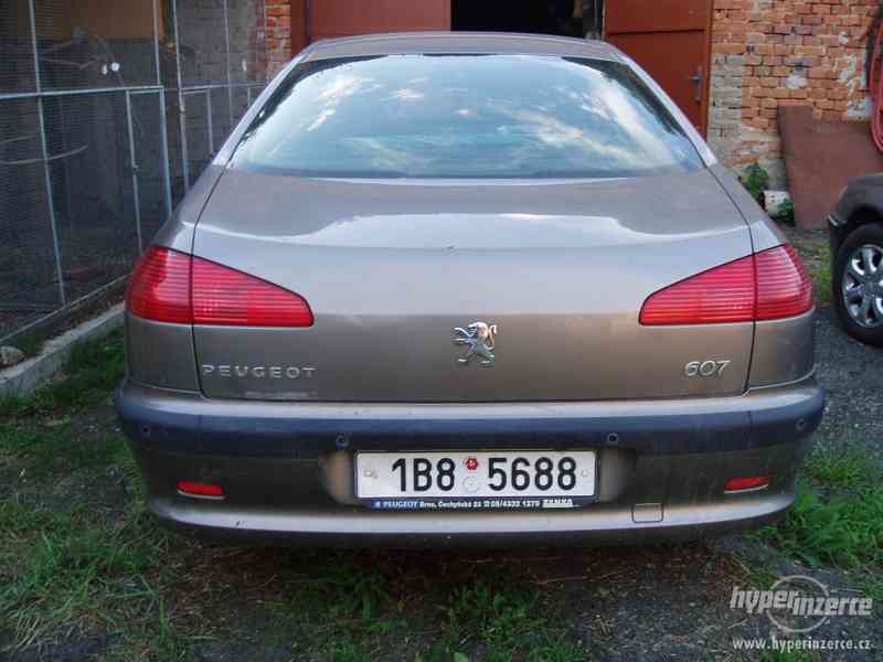 peugeot 607 sedan - foto 7