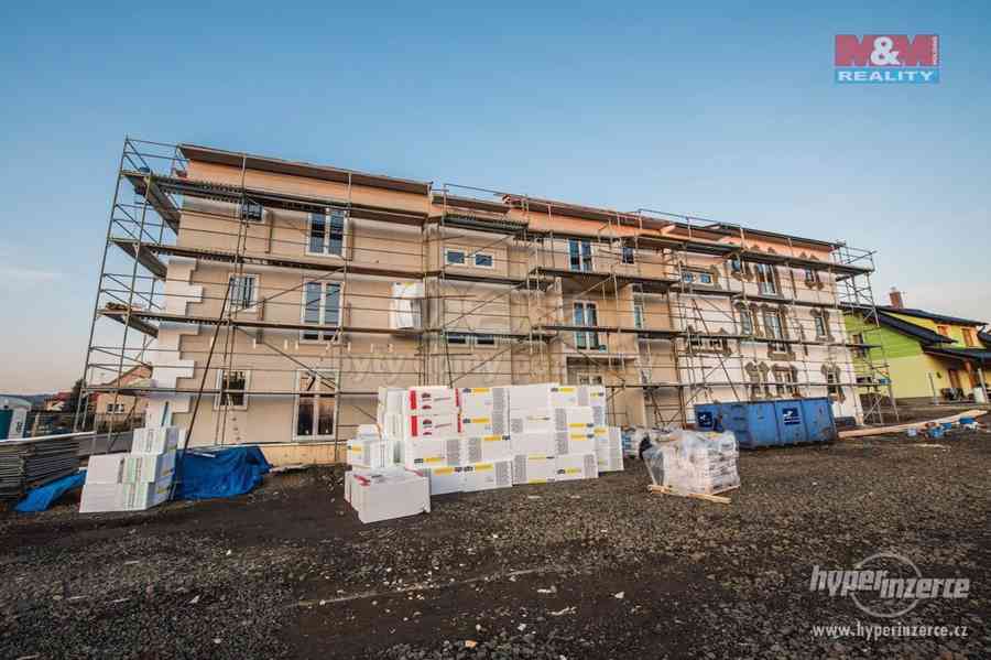 Prodej, byt 2+kk, Hořice, ul. Karla Kofránka - foto 2