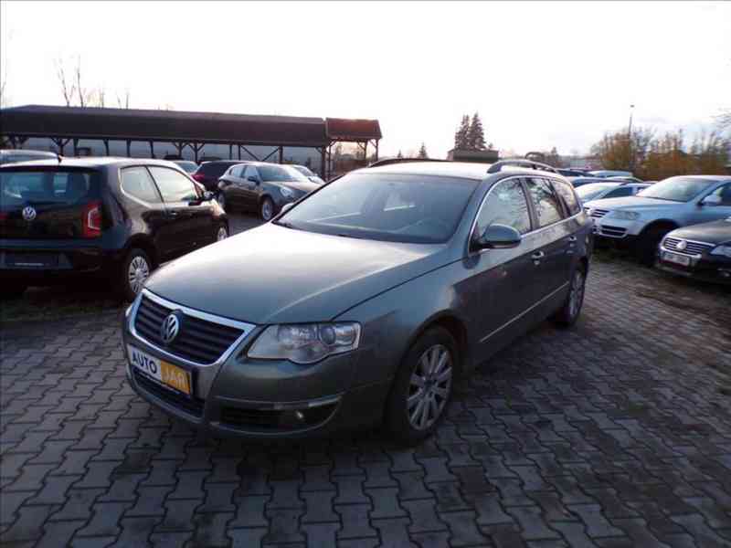 Volkswagen Passat 2,0 TDI N1,XENONY,TAŽNÉ ZAŘÍZENÍ - foto 2