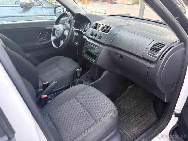 Škoda Fabia 1,6   TDI, 2012, STK 08/2026 - foto 12
