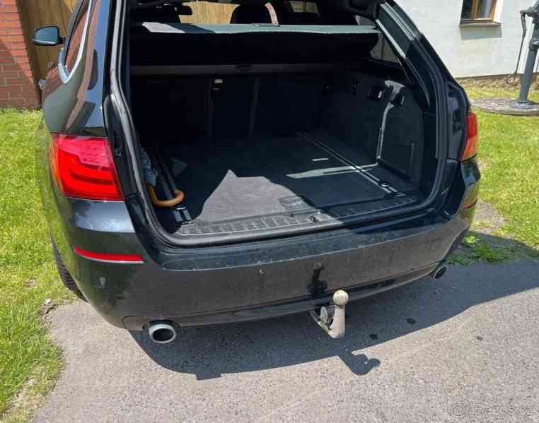 BMW Řada 5 3,0   535 D xDrive touring - foto 18
