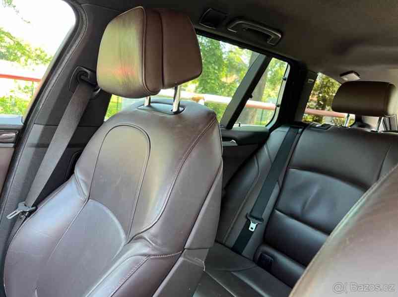 BMW Řada 5 3,0   535 D xDrive touring - foto 8