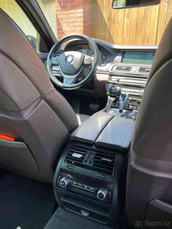 BMW Řada 5 3,0   535 D xDrive touring - foto 15