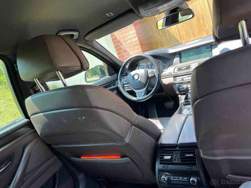 BMW Řada 5 3,0   535 D xDrive touring - foto 11