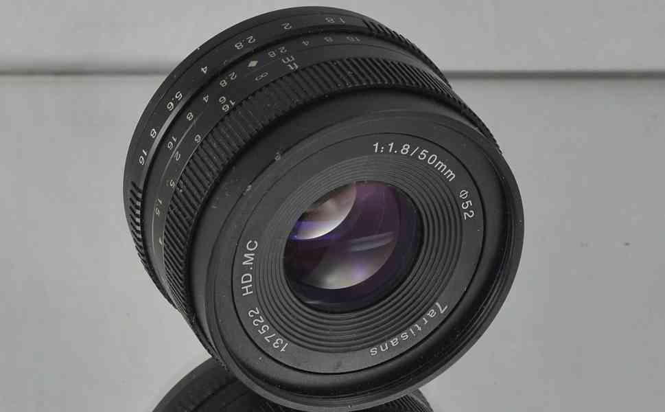 7Artisans 50 mm f/1.8 **Manuál *Canon M mount* - foto 3