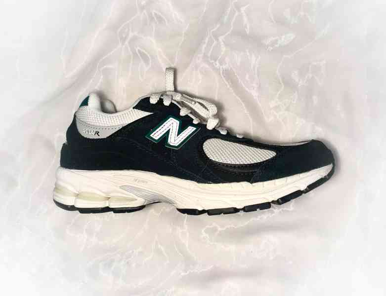 New Balance 2002R (M2002RRA) • Release 2024 • Nové  - foto 9