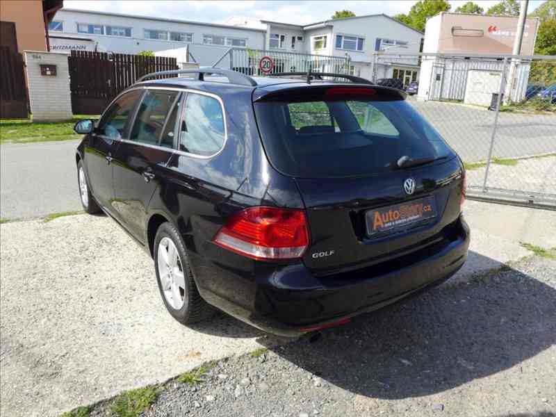 Volkswagen Golf 1,2 TSI DIGI KLIMA, SERVIS - foto 4