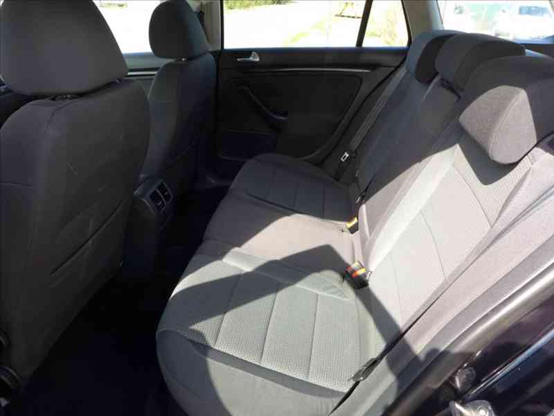 Volkswagen Golf 1,2 TSI DIGI KLIMA, SERVIS - foto 6
