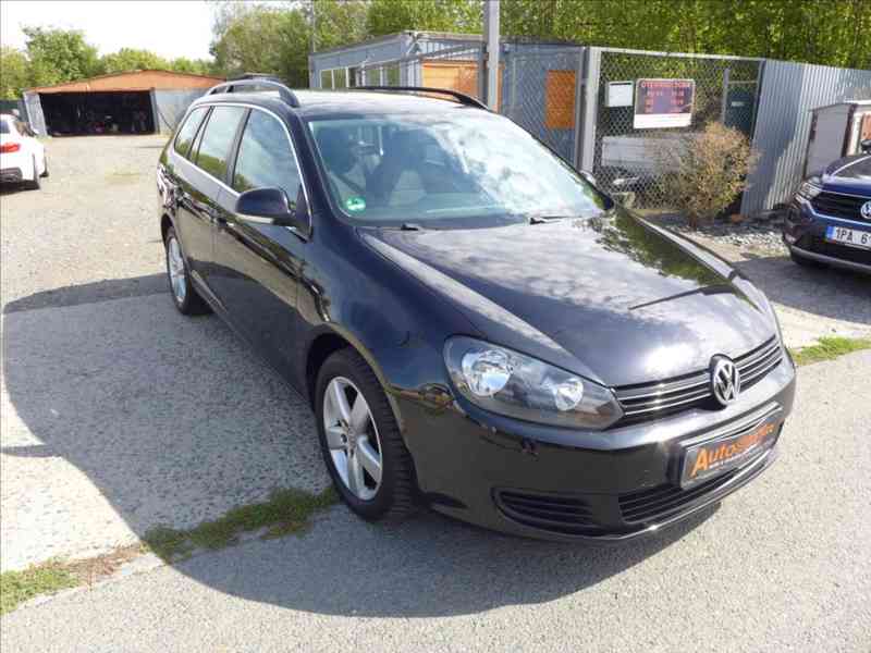 Volkswagen Golf 1,2 TSI DIGI KLIMA, SERVIS - foto 2