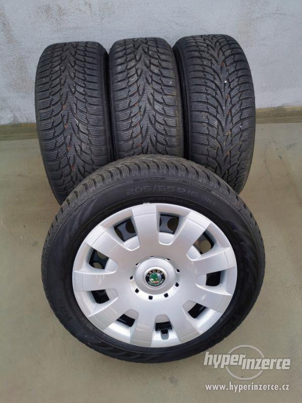 205/55R16 zimní sada pneu 5x112 7x16 ET45 passat superb yeti - foto 20