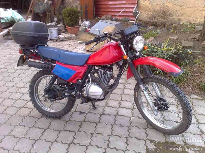 Silniční enduro 125 TXA - foto 1
