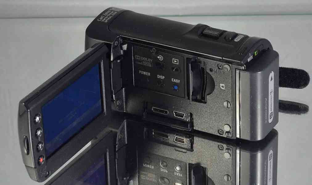Sony HDR-CX105e **videokamera*Full HDV*8 GB paměti - foto 6