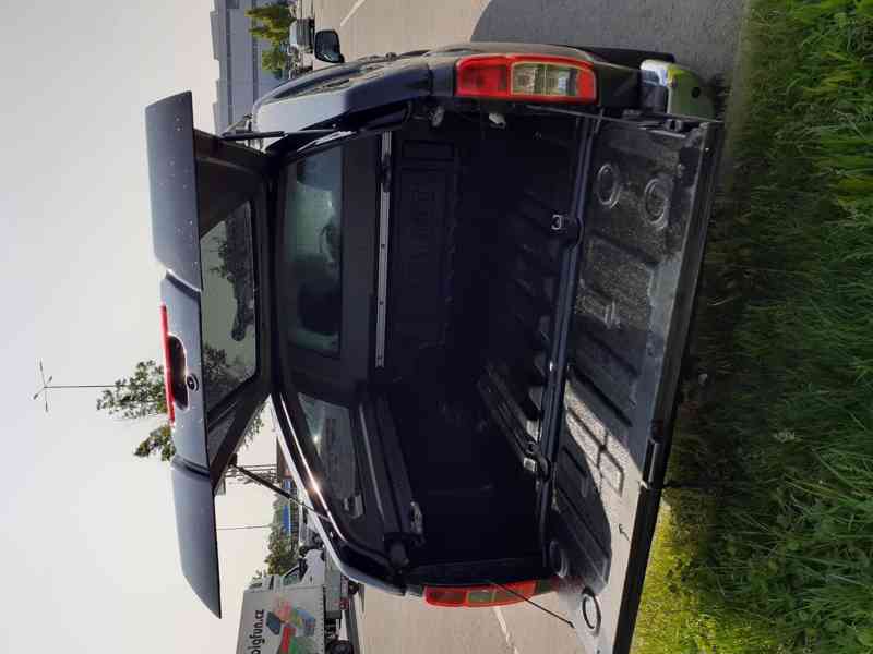 Nissan Navara, Double Cab 2.5 DCI, 4x4, tažné, kůže - foto 3