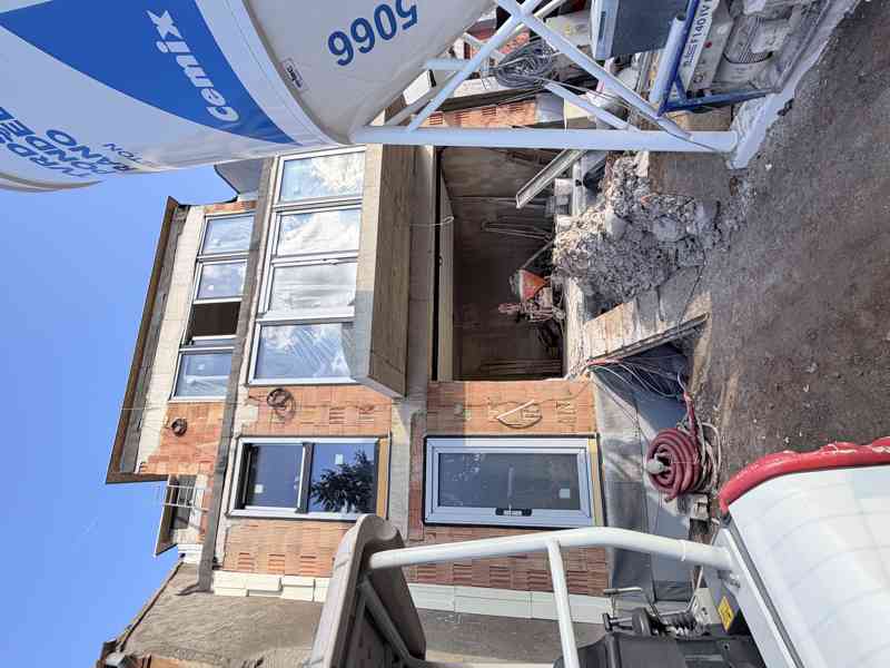 PRODEJ LUXUSNÍ NOVOSTAVBY BYTU 3+KK, OBEC ČESKÁ - foto 17