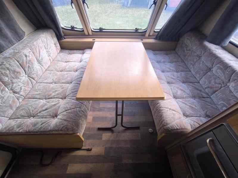 Karavan Crovn, sprcha, teplá voda, bez dokladů, dovoz možný. - foto 13