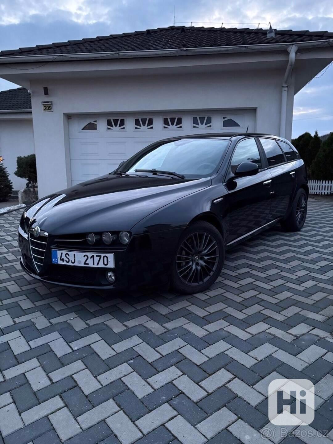 Alfa Romeo 159 2,4   Sportwagon JTD 147 kW - foto 1