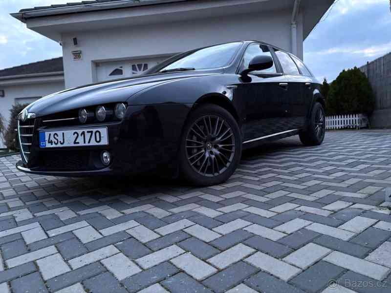 Alfa Romeo 159 2,4   Sportwagon JTD 147 kW - foto 3