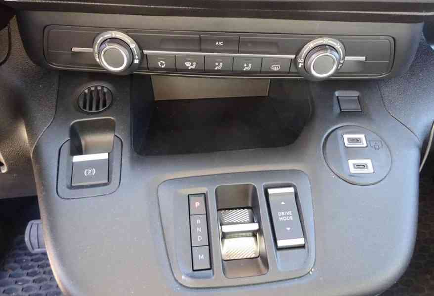 Toyota Proace City 1.5D Long r.v.2025 AUTOMAT 7 Míst ČR  - foto 10