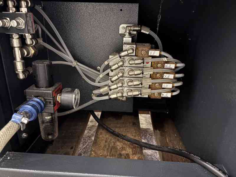 elumatec KF 178/00   -  3 vřetenová kopírovací fréza   - foto 15