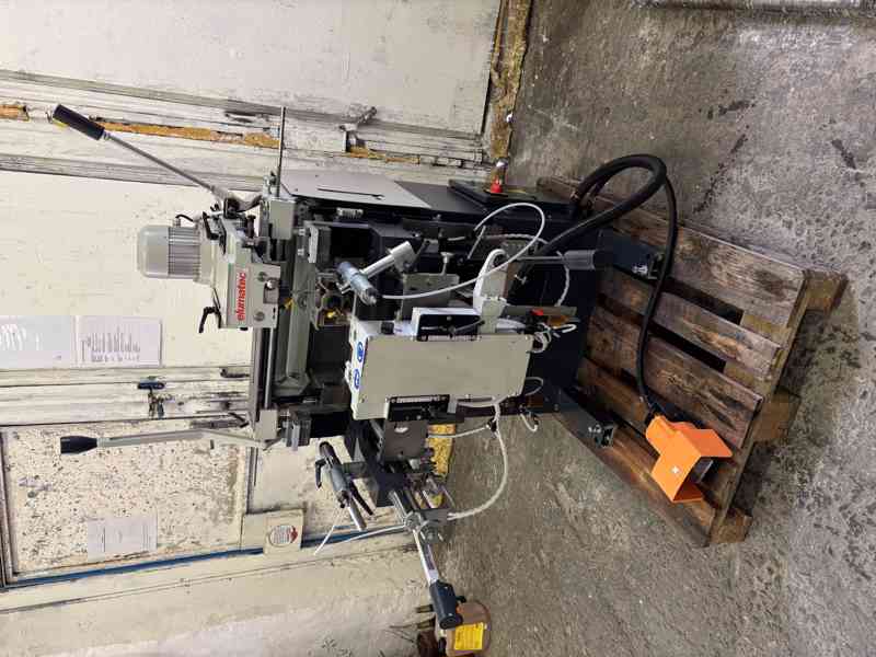 elumatec KF 178/00   -  3 vřetenová kopírovací fréza   - foto 3