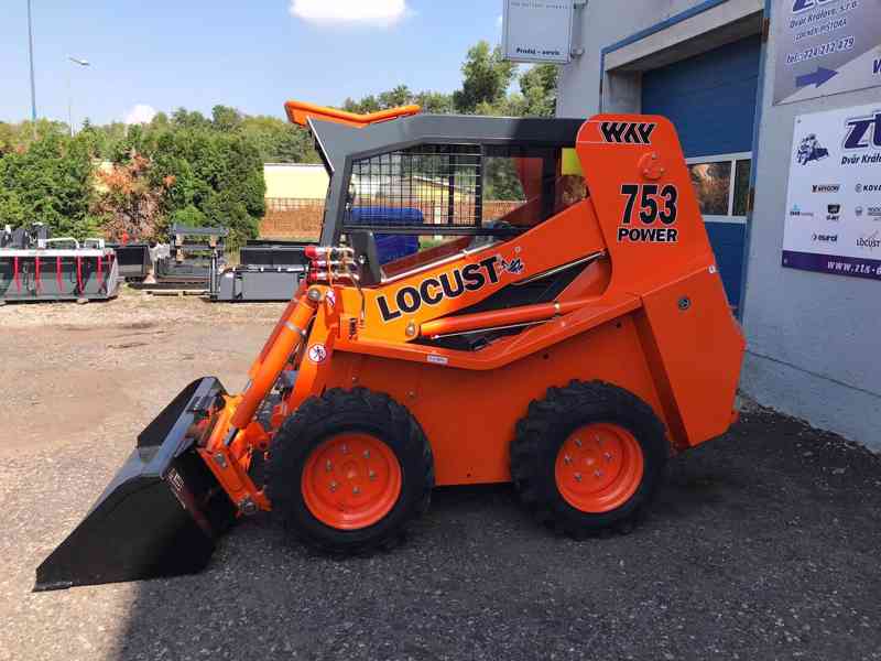 Smykový nakladač LOCUST 753 - foto 2