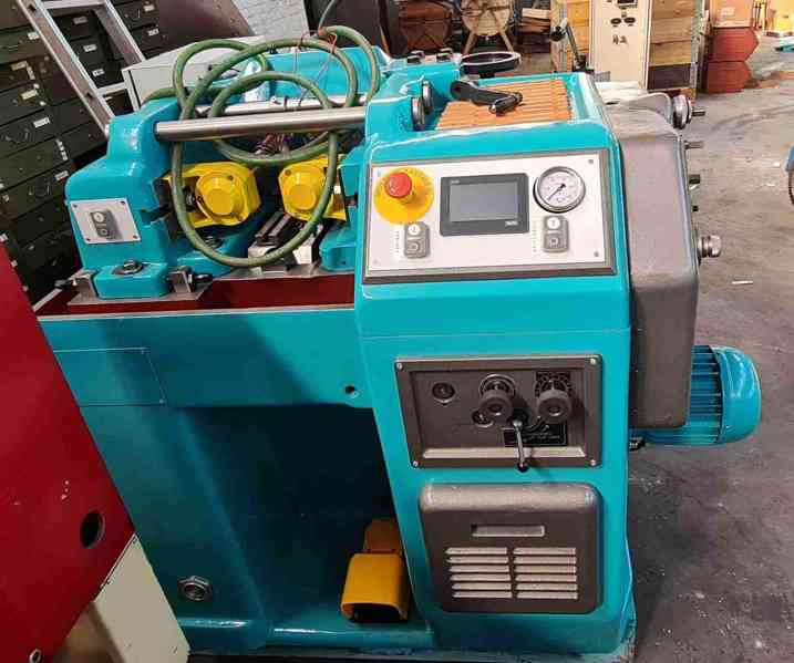 Válcovačka závitů GWR 80 po GO  - foto 1