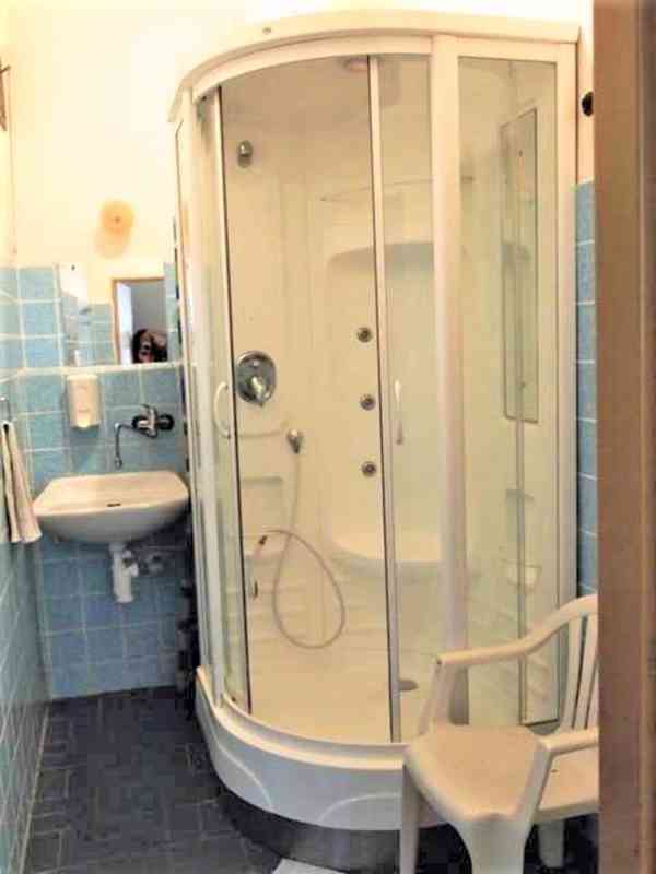 1.lůž. pokoj STUDENTKA, pračka, sušička, Černá Pole - foto 4