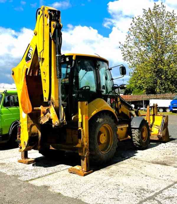 traktorbagr CAT 432 E - foto 2