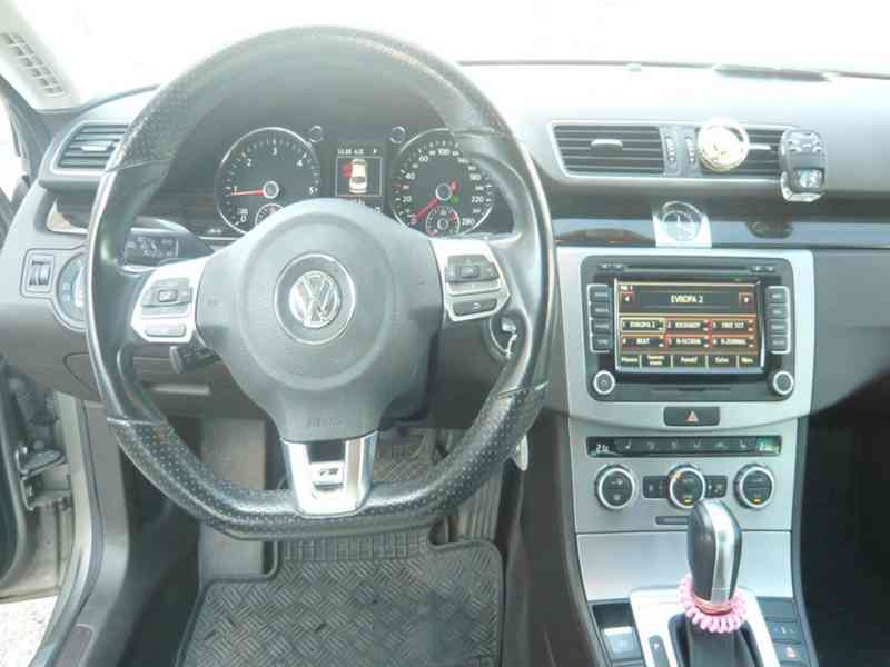 VOLKSWAGEN PASSAT CC 2.0 TDI DSG 4MOTION R-LINE 1.MAJITEL,ČR - foto 23