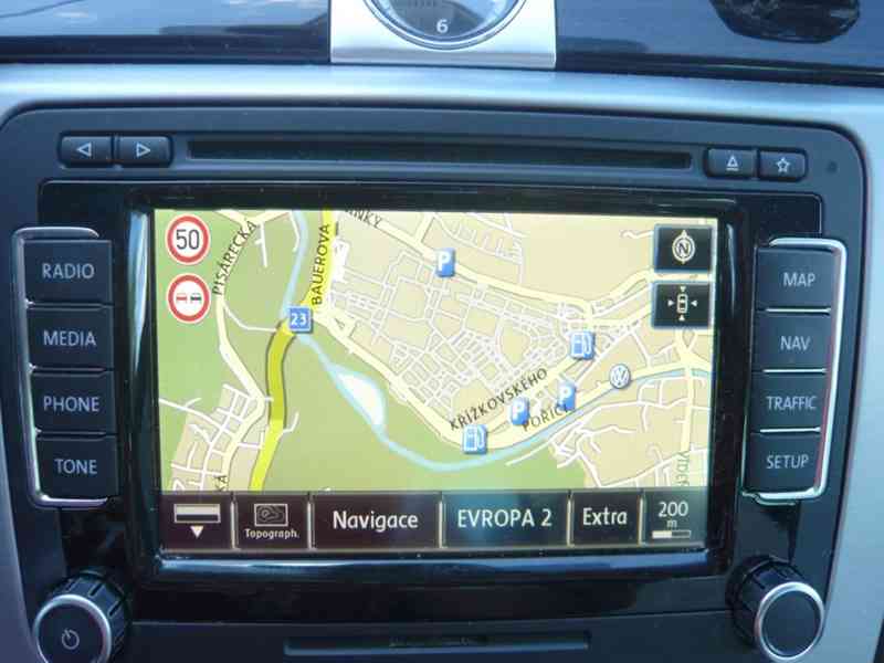 VOLKSWAGEN PASSAT CC 2.0 TDI DSG 4MOTION R-LINE 1.MAJITEL,ČR - foto 28
